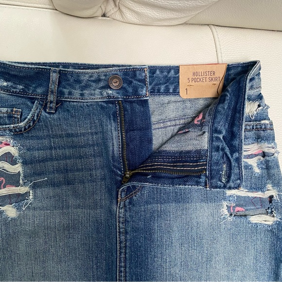 Hollister Denim 5-Pocket Skirt distressed - Picture 5 of 9